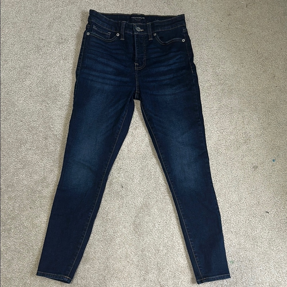 Lucky Brand Blue Skinny Jeans with Mid-Rise Fit